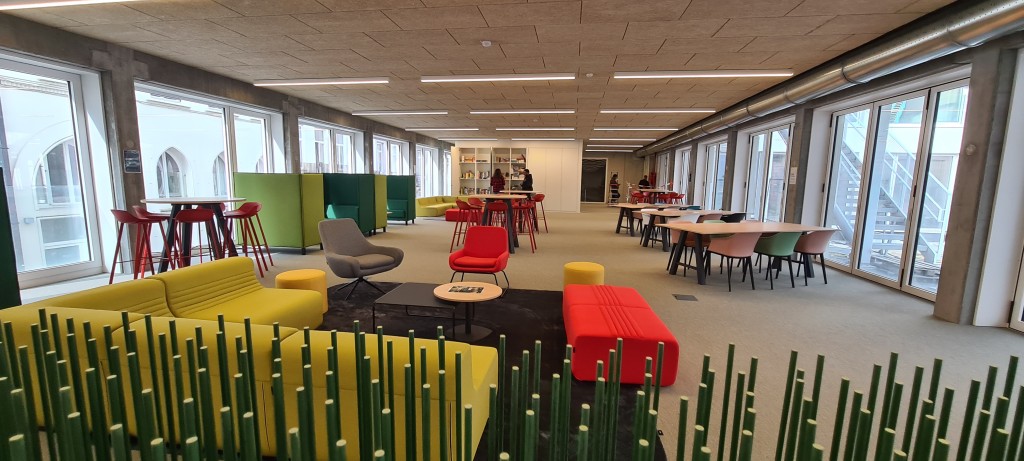le salon étudiant du campus Galileo