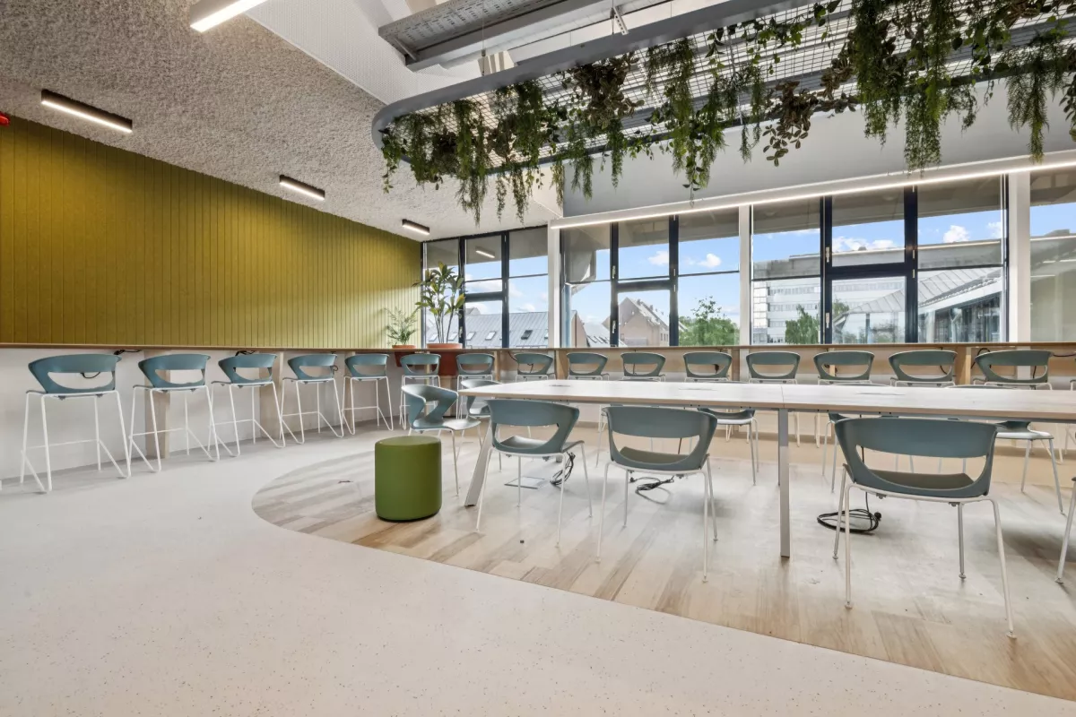 Haute École à Bruxelles - Formations en Business et Tech